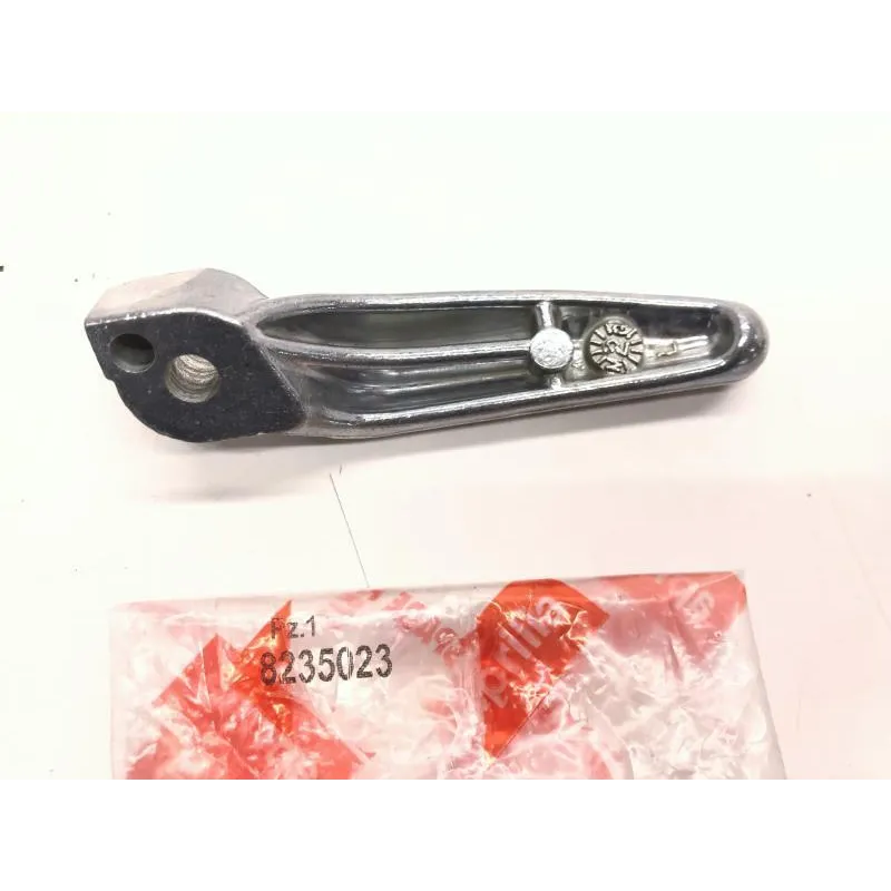 Repose pieds arriere gauche APRILIA RS 50 1999-2005