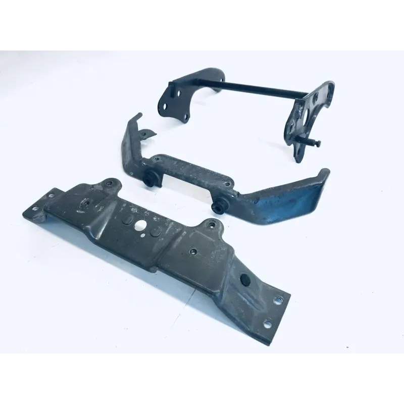 Support moteur YAMAHA YP 125 2007-2009 MAJESTY