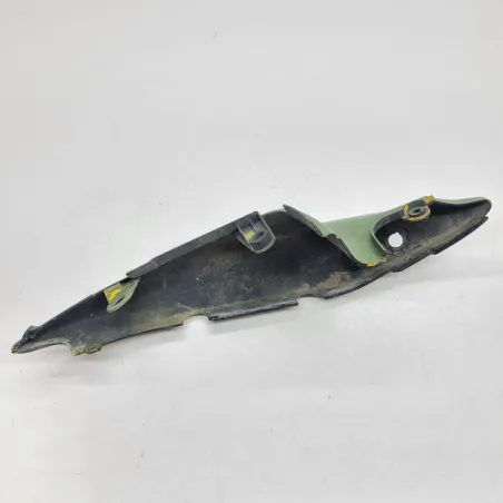 Cache carenage coque arriere gauche SUZUKI SV 650 1999-2001