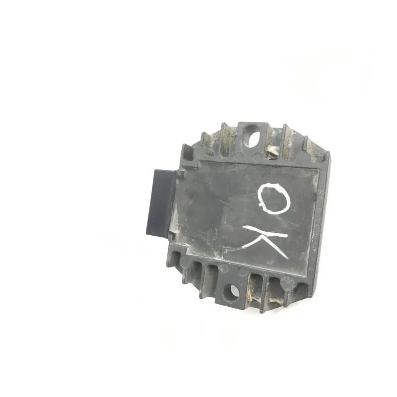 Regulateur charge batterie YAMAHA YPR 125 2006-2009 XMAX