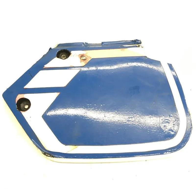 Cache lateral gauche SUZUKI TS 125 X 1984-1986