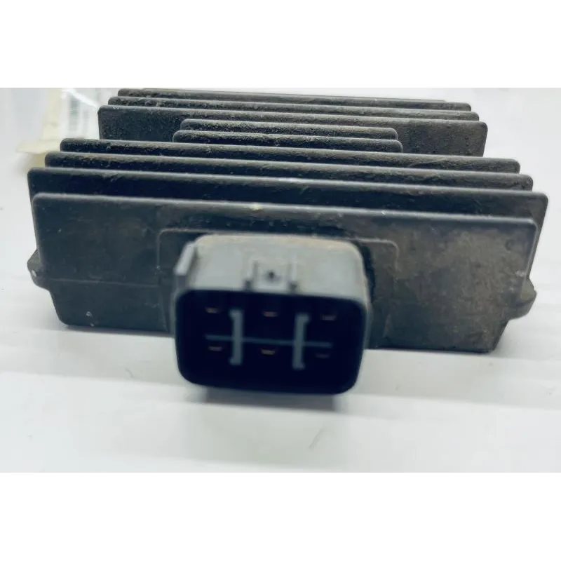 Regulateur charge batterie KAWASAKI ZR7 750 1999-2003