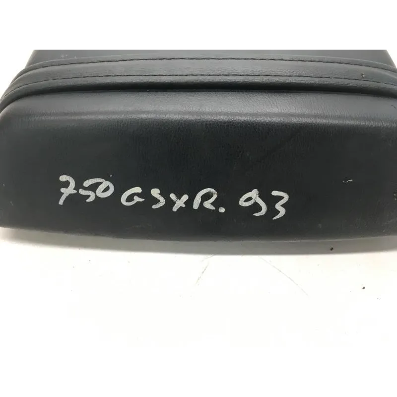 Selle passager SUZUKI GSXR 750 1992-1995