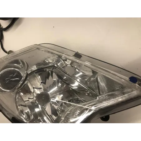 Optique avant droit (feux)(phare) PEUGEOT SATELIS 125 2006-2011