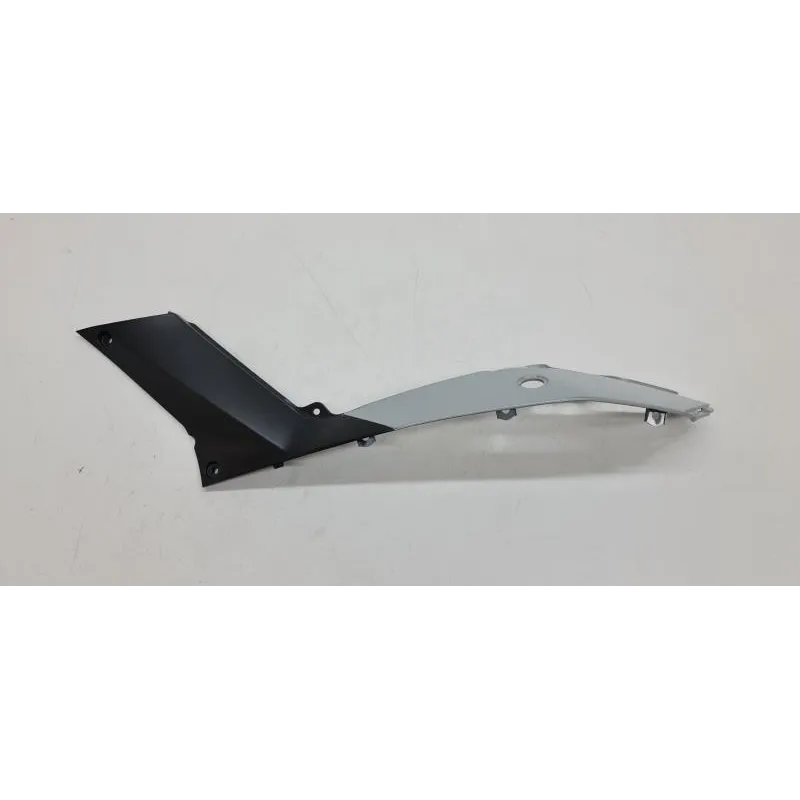 Cache carenage coque arriere gauche KTM DUKE 125 2011-2016