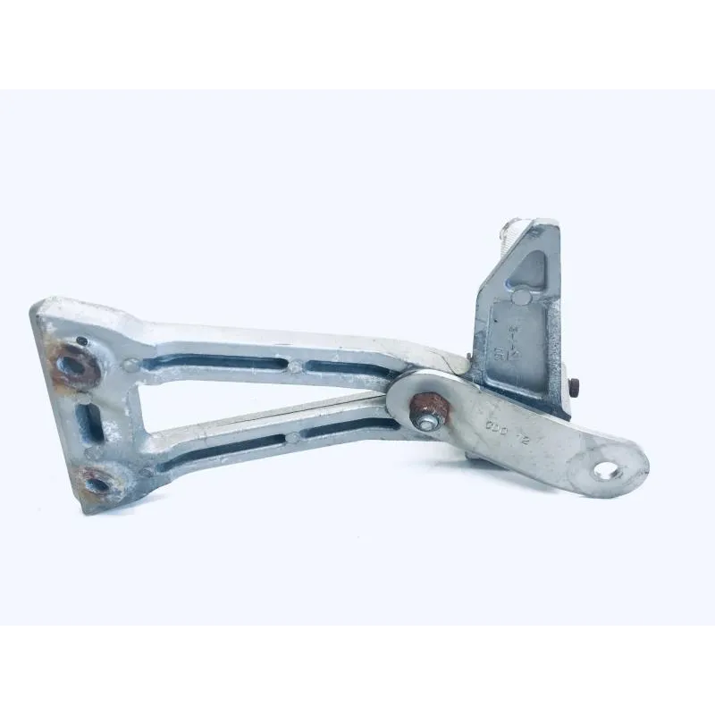 Platine arriere droite SUZUKI GSF 400 1991-1993 BANDIT