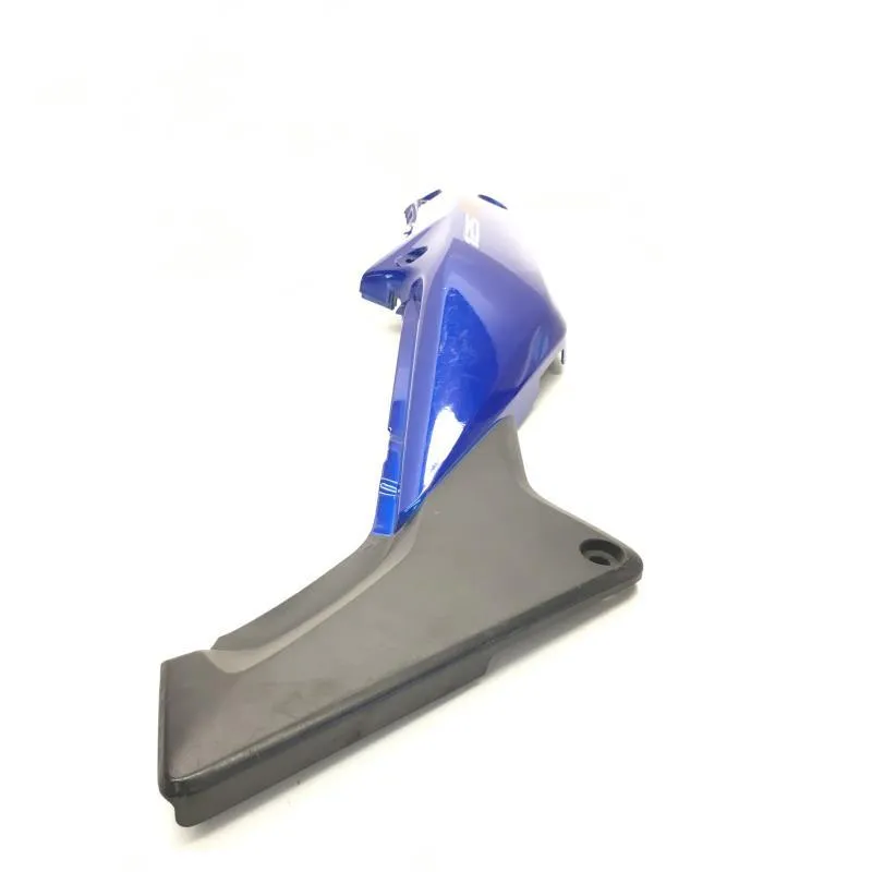 Cache carenage coque arriere gauche HONDA CBR 125 R 2004-2006