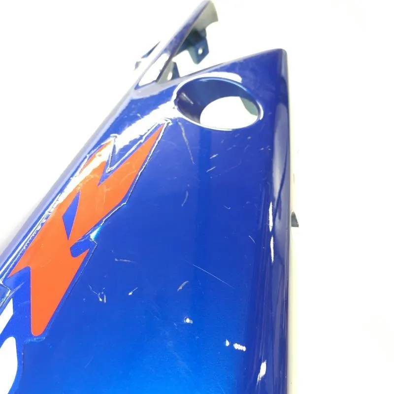 Cache carenage coque arriere gauche HONDA CBR 125 R 2004-2006