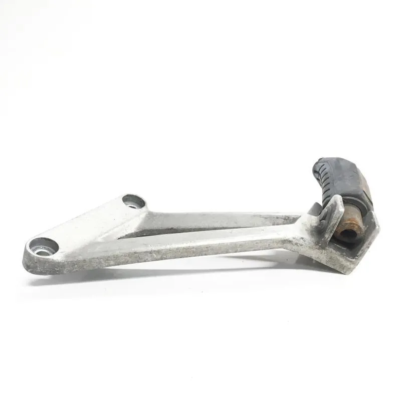 Platine et repose pieds arriere gauche HONDA CBR 125 R 2004-2006
