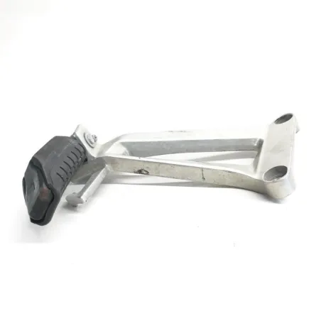 Platine et repose pieds arriere gauche HONDA CBR 125 R 2004-2006