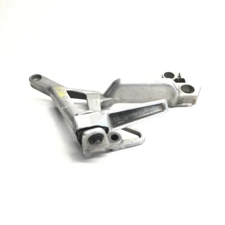 Platine et repose pieds arriere gauche HONDA VFR F 750 1994-1997
