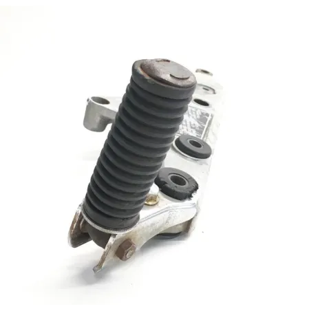 Platine et repose pieds arriere droit HONDA CB 900 F 1979-1981 BOL D'OR