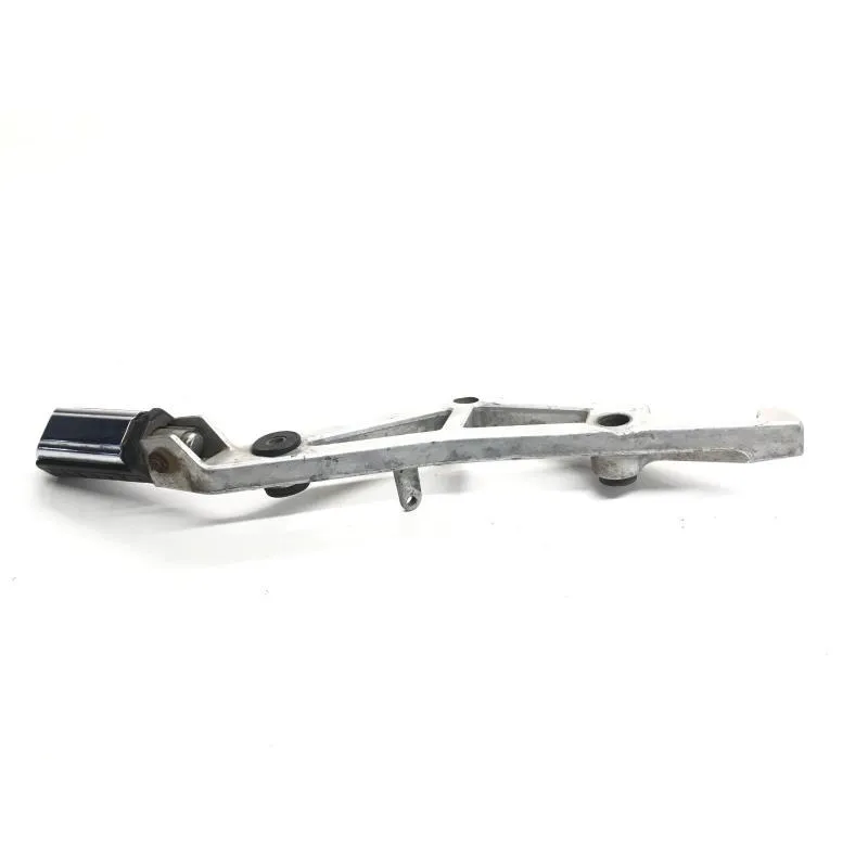 Platine et repose pieds arriere droit HONDA CBX 650 E 1983-1984