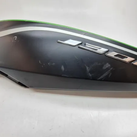 Cache carenage coque arriere gauche KAWASAKI J 300 2017-2018