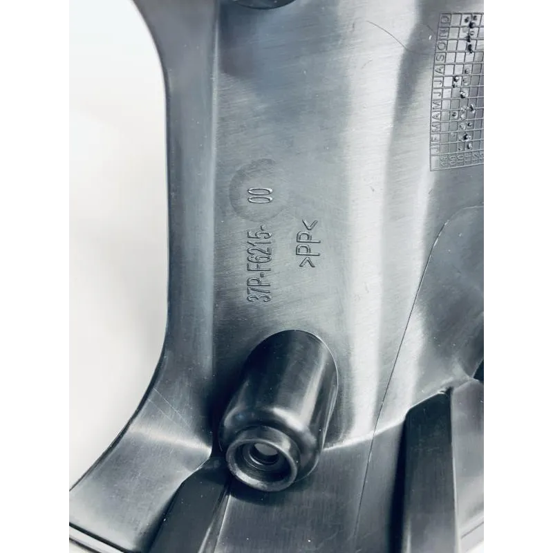 Cache guidon arriere YAMAHA YPR 125 2010-2013 XMAX