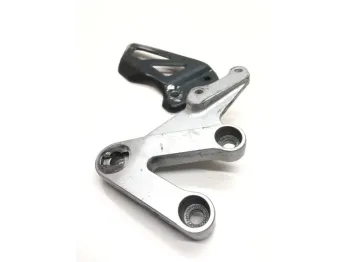 Platine avant droite SUZUKI GSXR 1000 2001-2002