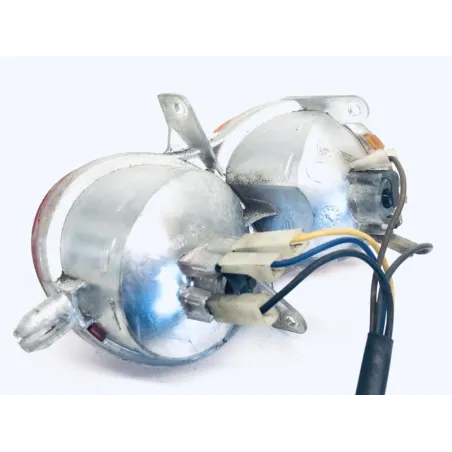 Clignotant arriere gauche YAMAHA YP 125 2003-2006 MAJESTY