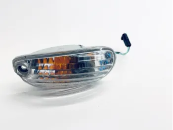 Clignotant avant droit SUZUKI GSXR 750 2006-2007