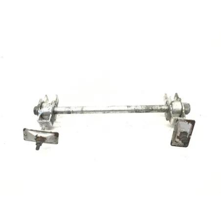 Axe de roue arriere HONDA XL V 125 2001-2006 VARADERO