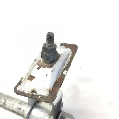 Axe de roue arriere HONDA XL V 125 2001-2006 VARADERO