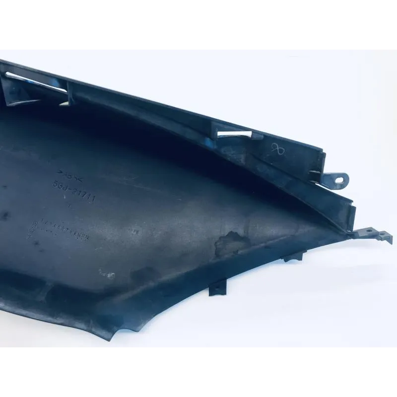 Cache carenage coque arriere gauche YAMAHA XP 500 2001-2003 TMAX