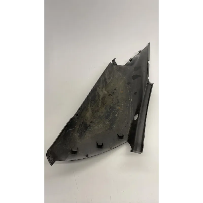 Cache carenage coque arriere droit APRILIA ATLANTIC 125 2003-2005