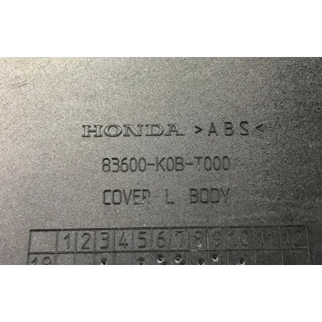 Cache carenage coque arriere gauche HONDA NSS 125 2019-2020 FORZA