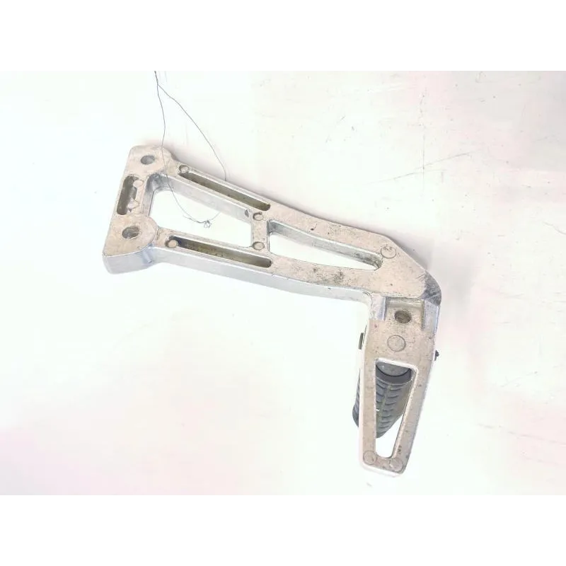 Platine et repose pieds arriere gauche HONDA NSR 125 1987-1988
