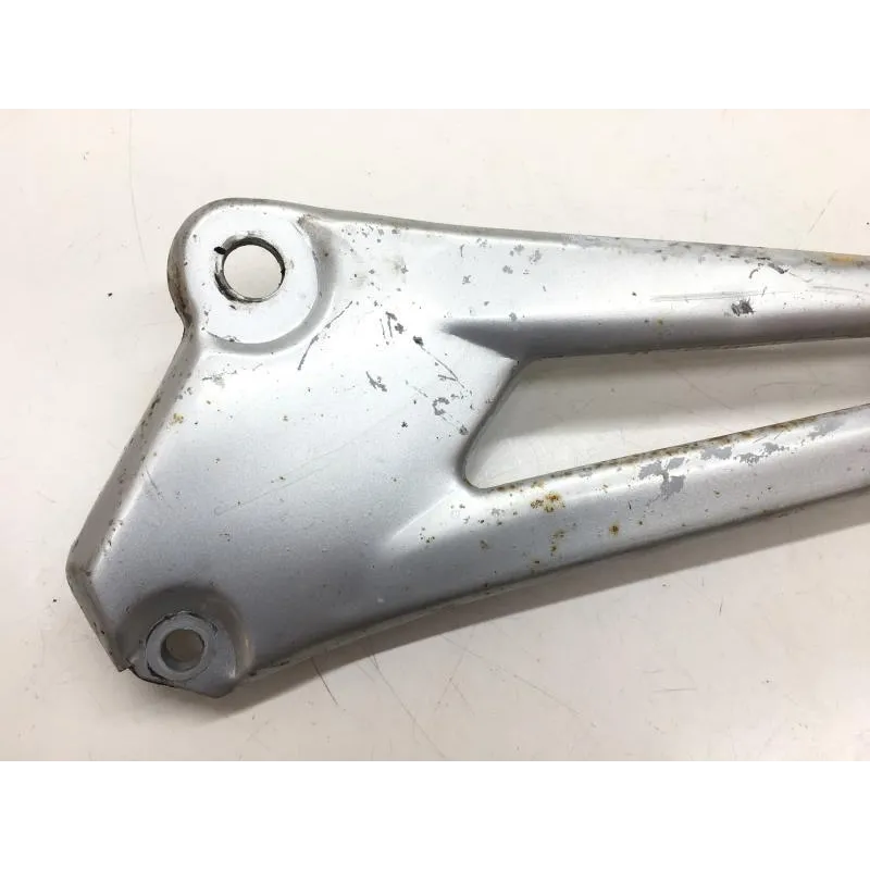 Platine et repose pieds arriere gauche YAMAHA YBR 125 2007-2009