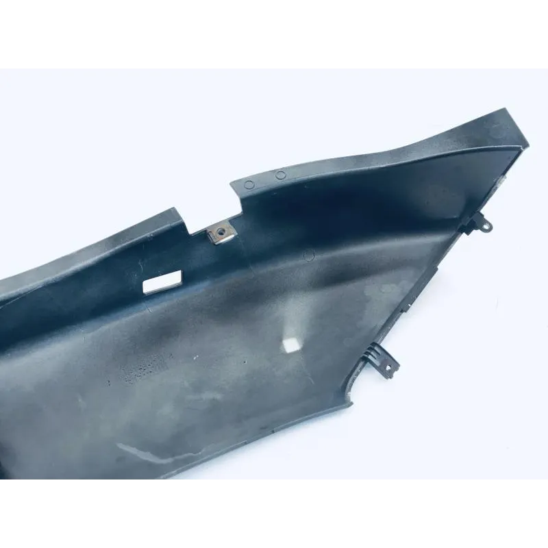 Cache carenage coque arriere gauche YAMAHA YPR 125 2006-2009 XMAX