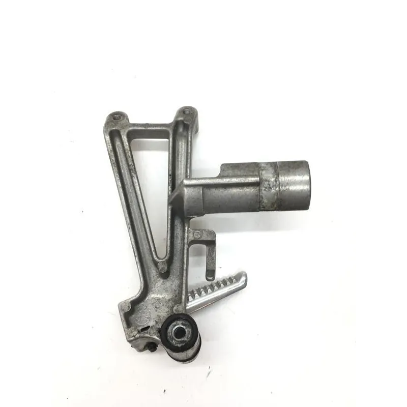 Platine et repose pieds arriere droit HONDA CBR 600 F 1991-1994