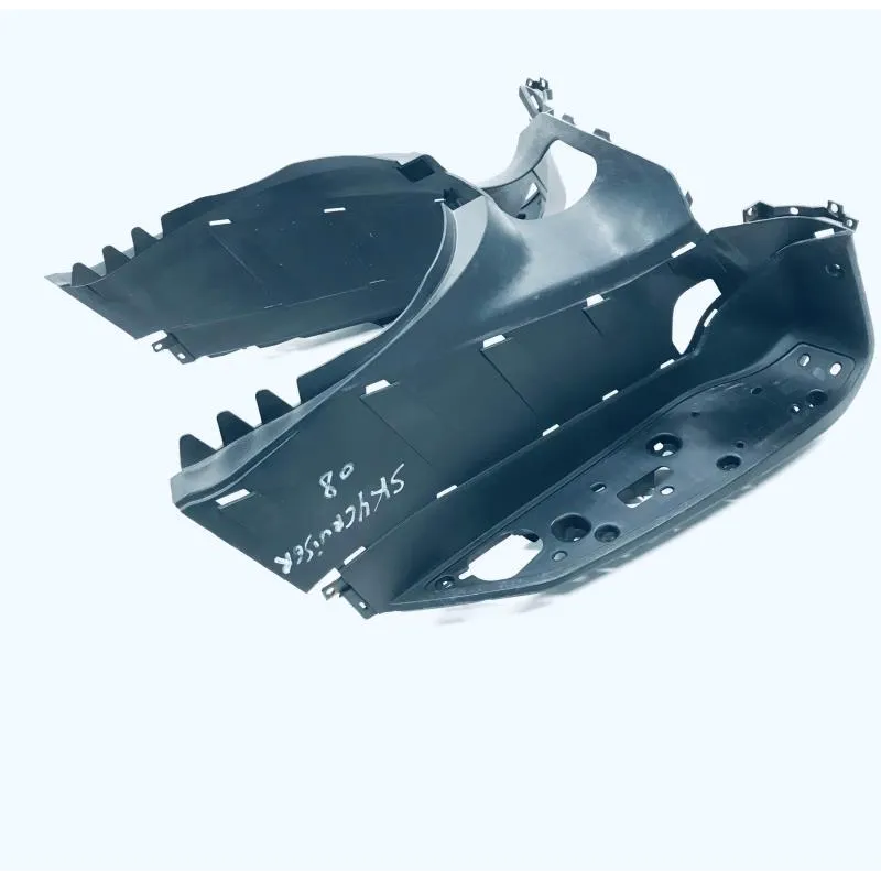 Plancher marche pied YAMAHA YPR 125 2006-2009 XMAX