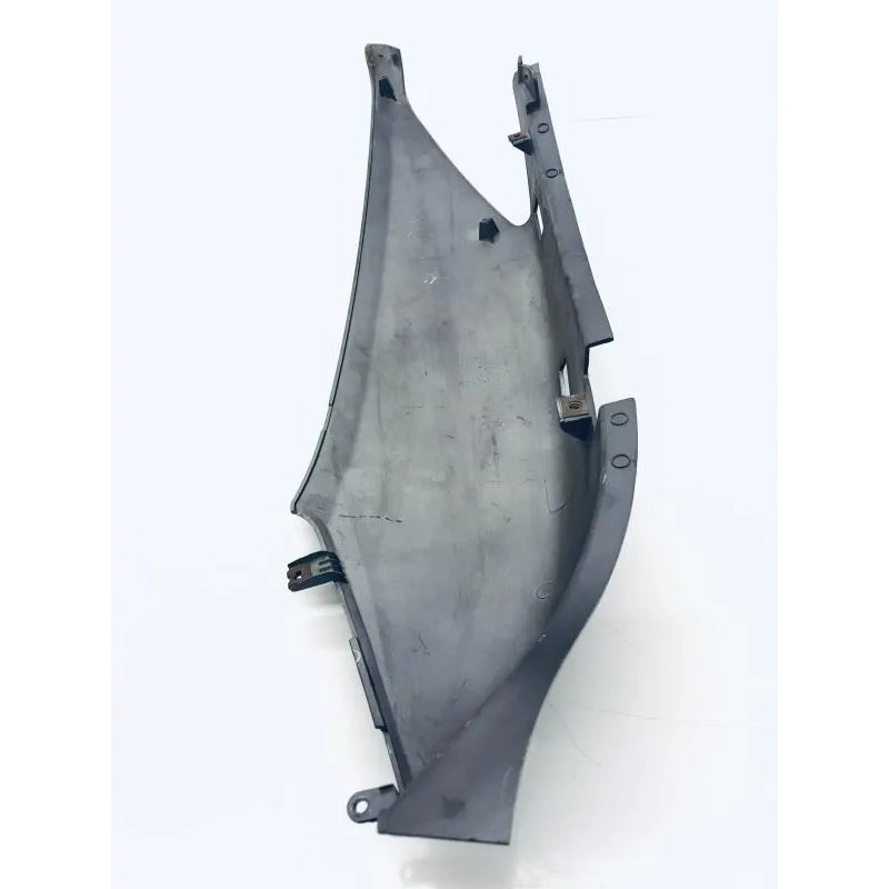 Cache carenage coque arriere gauche YAMAHA YPR 125 2006-2009 XMAX
