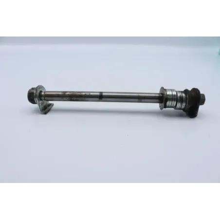 Axe de roue arriere HYOSUNG GF 125 1999 - 2003