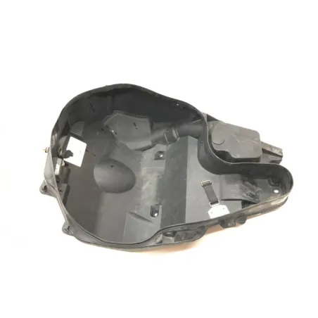 Coffre sous selle SUZUKI UH 125 2002-2006 BURGMAN