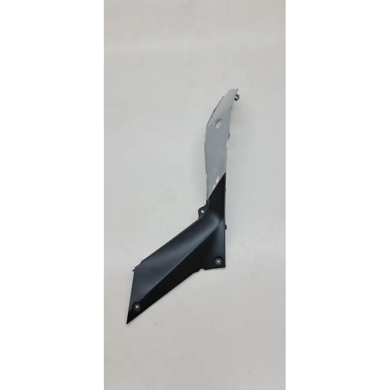 Cache carenage coque arriere gauche KTM DUKE 125 2011-2016