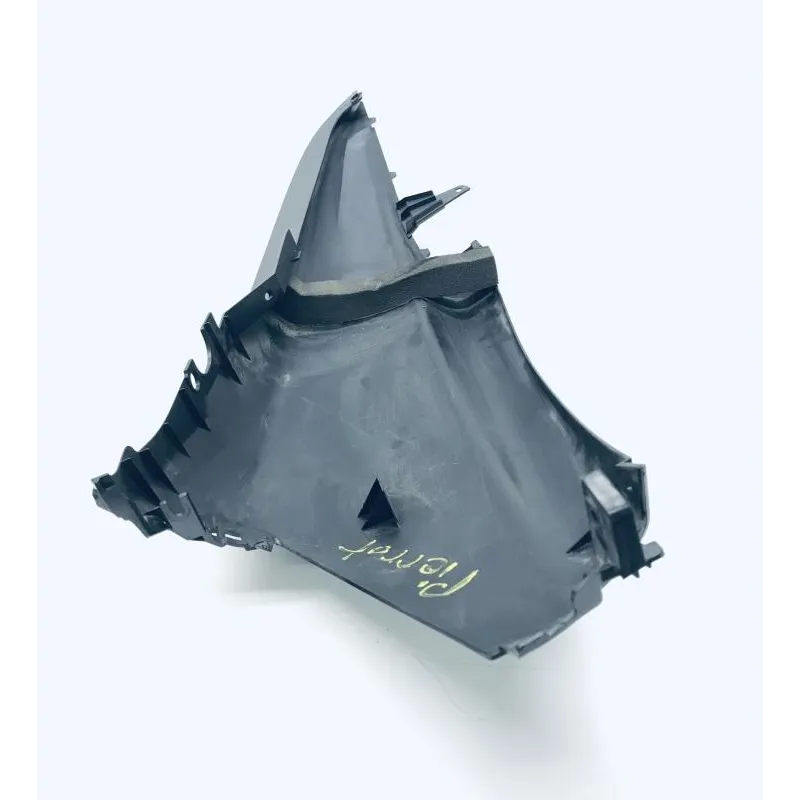 Cache carenage coque arriere gauche YAMAHA YP 400 2004-2006 MAJESTY