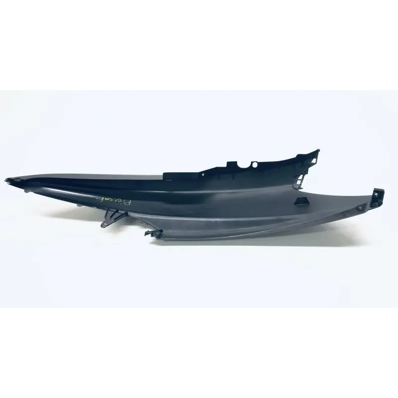 Cache carenage coque arriere droit YAMAHA YP 400 2004-2006 MAJESTY
