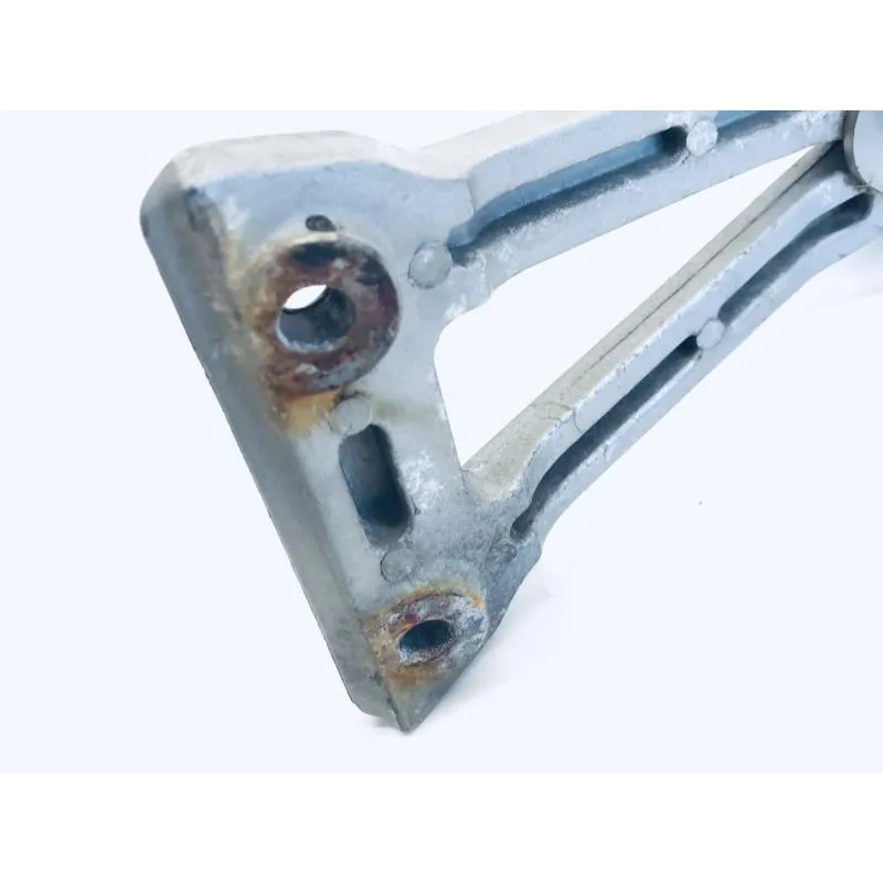 Platine arriere droite SUZUKI GSF 400 1991-1993 BANDIT