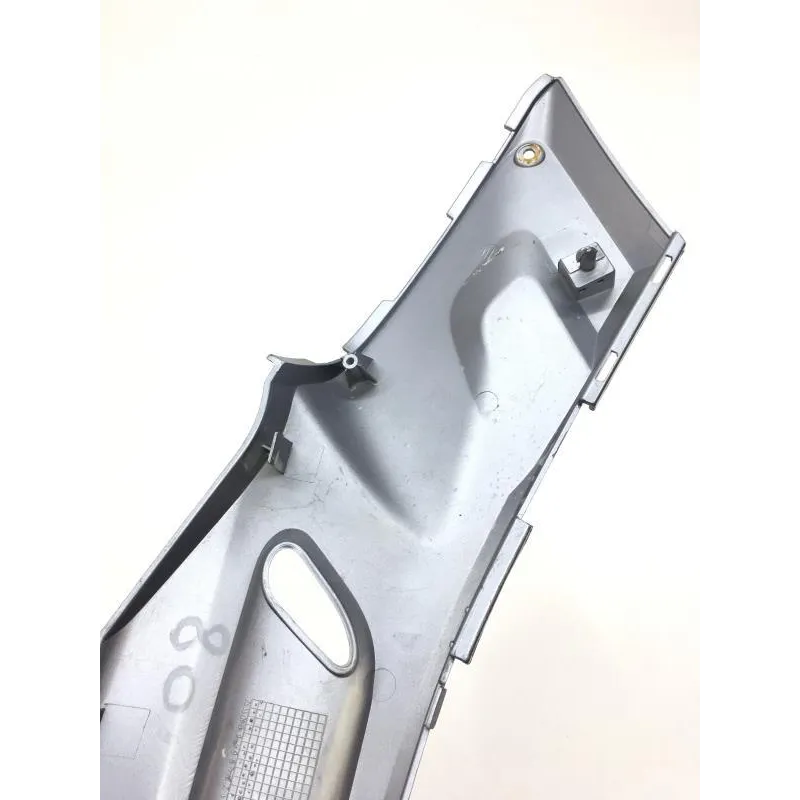 Cache lateral droit YAMAHA YPR 125 2006-2009 XMAX