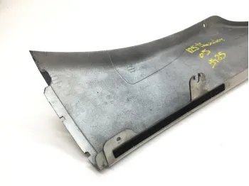 Demi sabot gauche YAMAHA XQ 125 2001-2002 MAXSTER