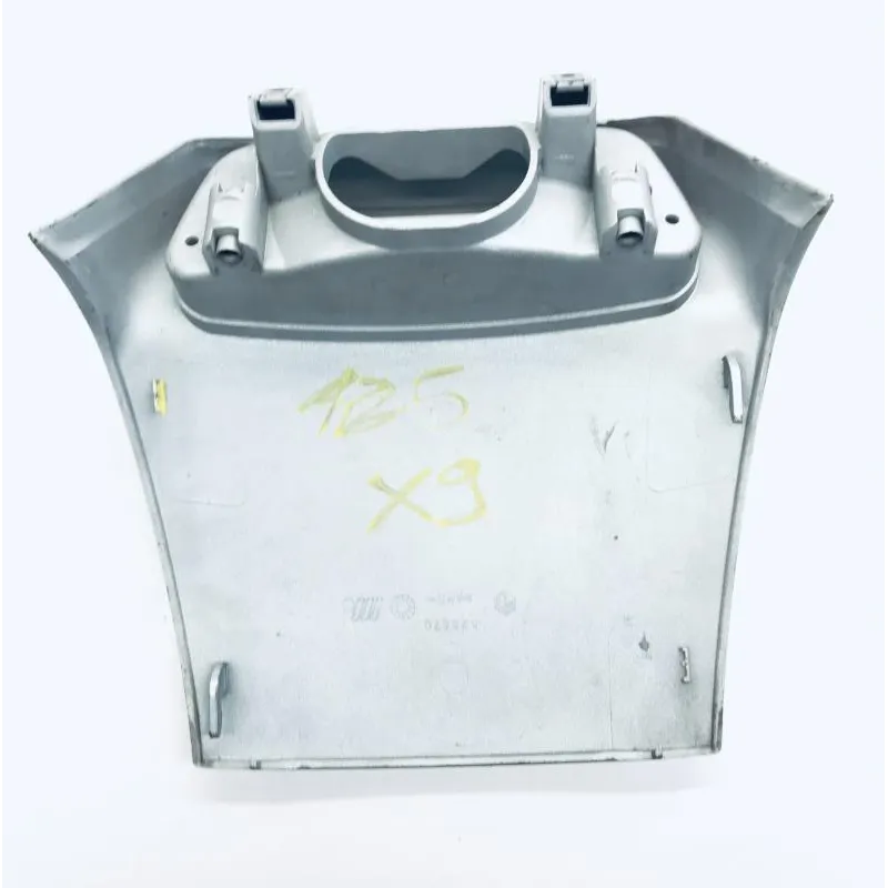 Cache feu arriere PIAGGIO X9 EVO 125 2003-2005