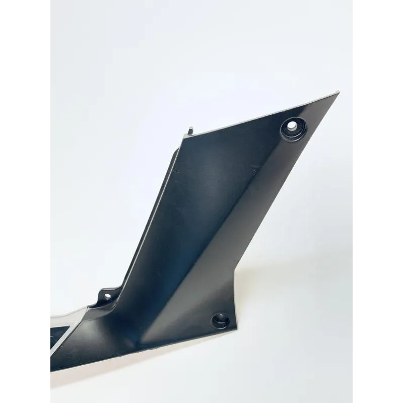 Cache carenage coque arriere droit KTM DUKE 125 2011-2016
