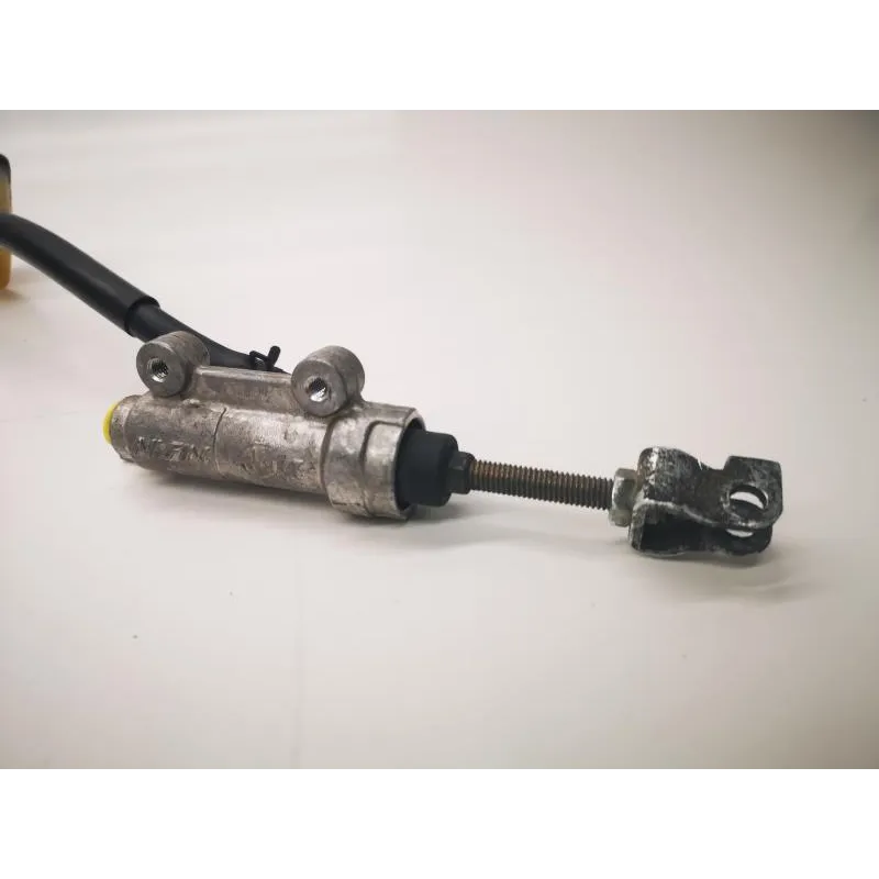 Maitre cylindre frein arriere HONDA XL V 125 2001-2006 VARADERO