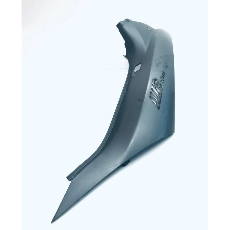 Cache carenage coque arriere gauche PIAGGIO MP3 400 LT 2008-2011 IE SPORT