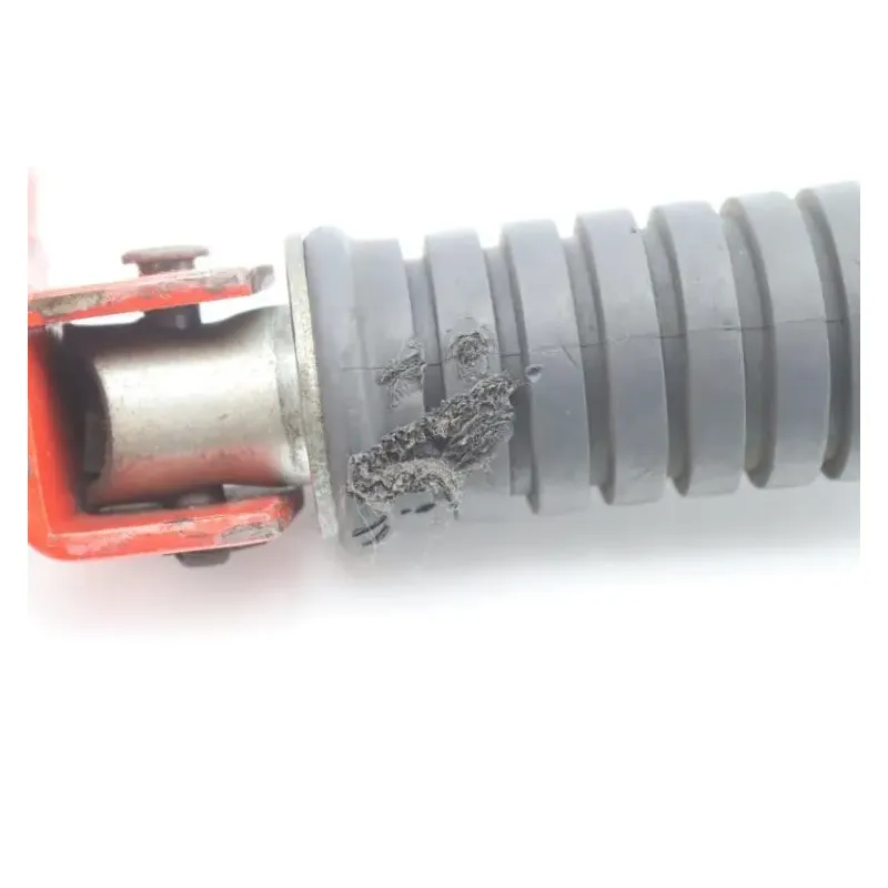 Platine arriere droite YAMAHA DT 125 1982 - 1987