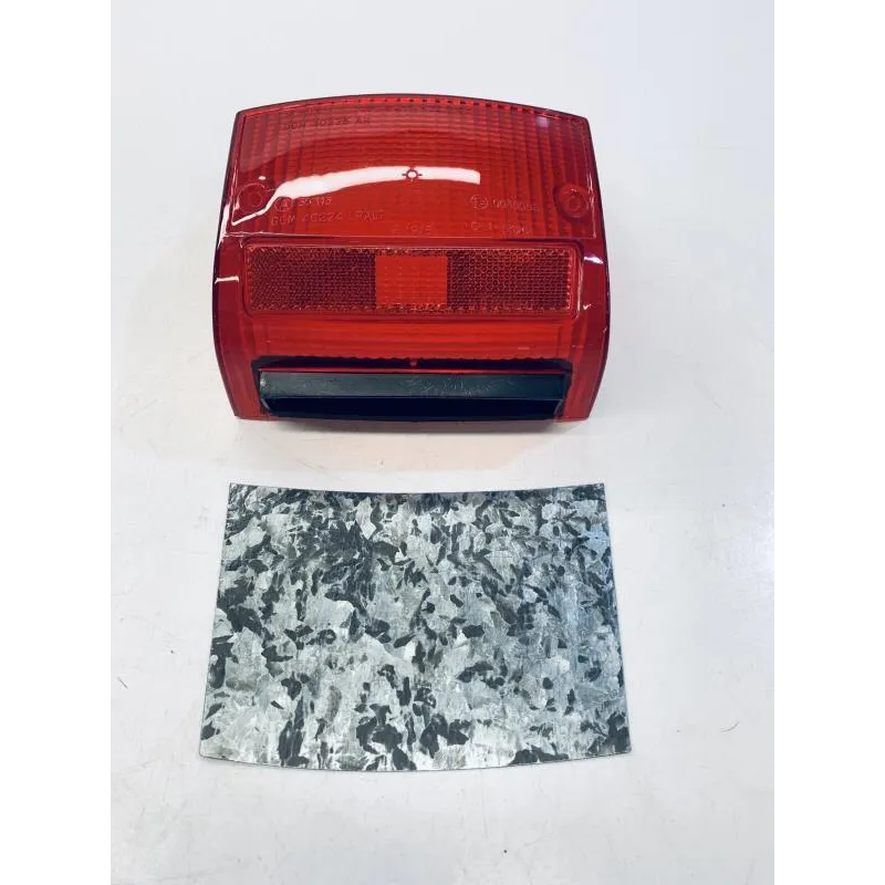 Cabochon feu arriere PIAGGIO VESPA 125 1998-2001 PX