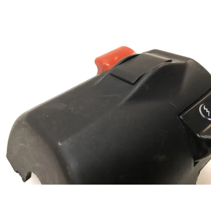 Commodo droit APRILIA SCARABEO 125 2004-2006