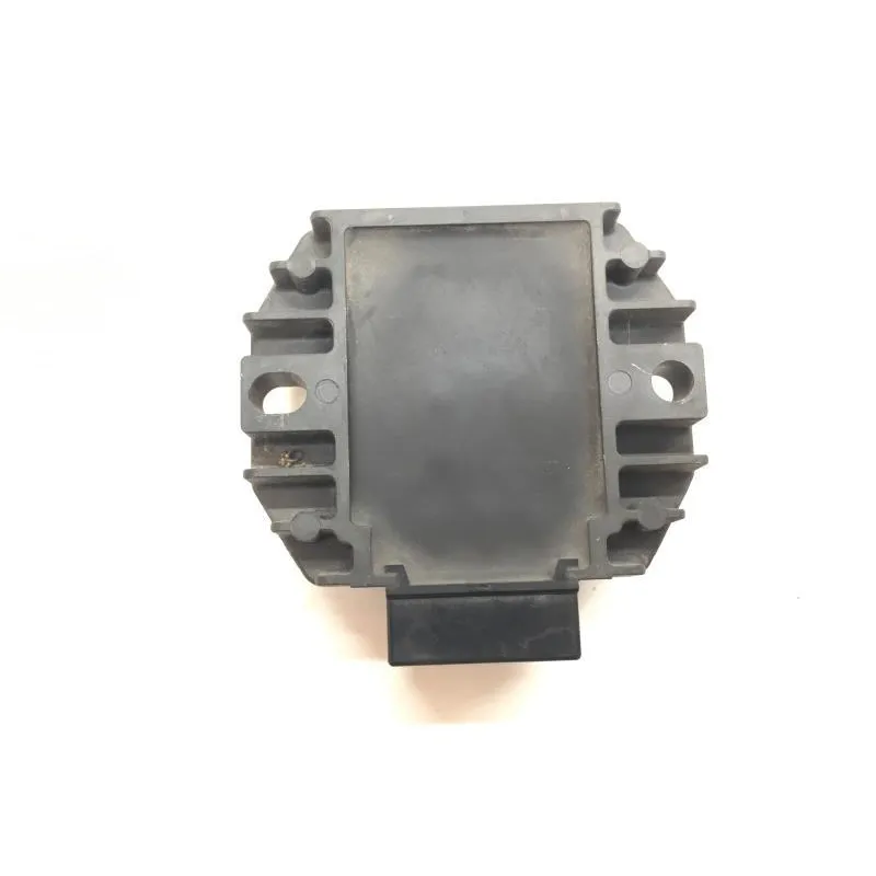 Regulateur charge batterie YAMAHA YPR 125 2010-2013 XMAX ABS