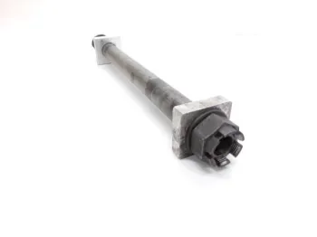 Axe de roue arriere KAWASAKI Z 1000 2003-2006